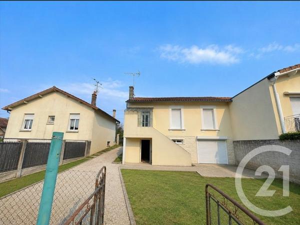 Maison à vendre  4 pièces - 81,24 m 2   ST SATURNIN  - 16