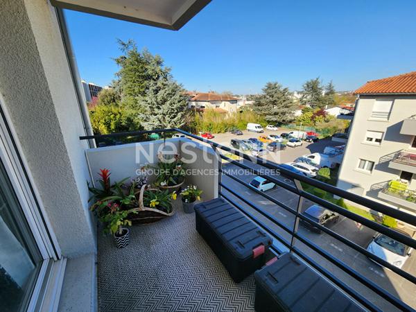 Appartement 4 pièces à vendre à Toulouse, au 3ème étage, parking couvert, 67.37m²