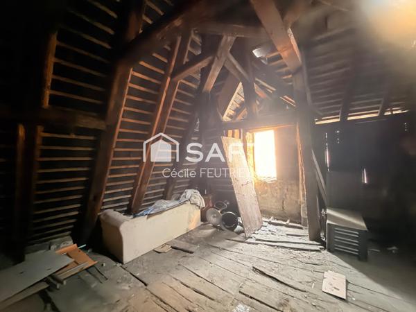 Petit immeuble à usage mixte