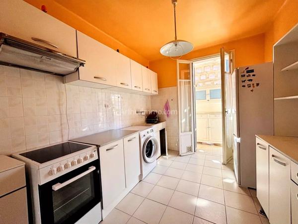 Vente                                                      Appartement
                        
                     2 pièces                      56 m2                     à Ajaccio