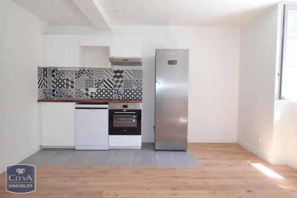 Appartement à louer 3 pièces 48.91m² Chambéry (73000)