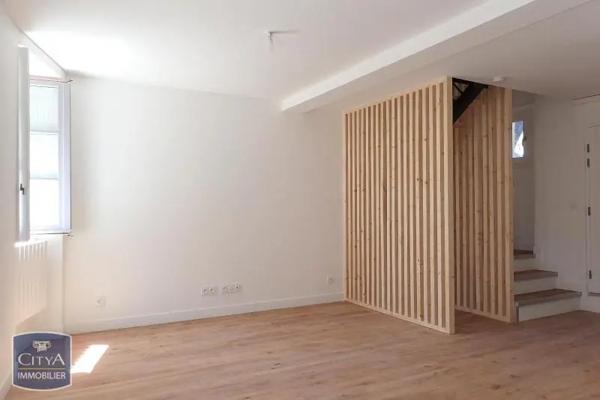 Appartement à louer 3 pièces 48.91m² Chambéry (73000)