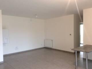 F3 en RDJ dans résidence récente avec garage