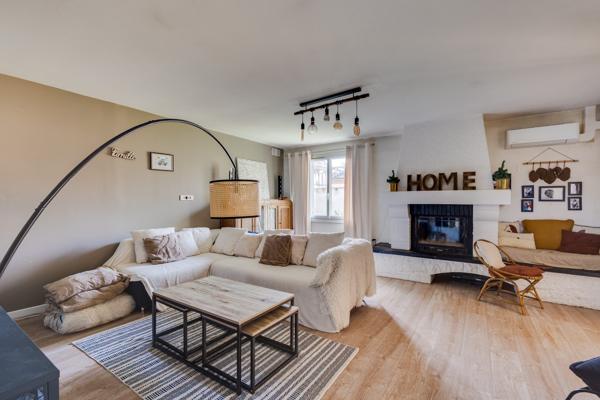 MAISON INDIVIDUELLE DE CHARME AVEC JARDIN ET DÉPENDANCE – FENOUILLET