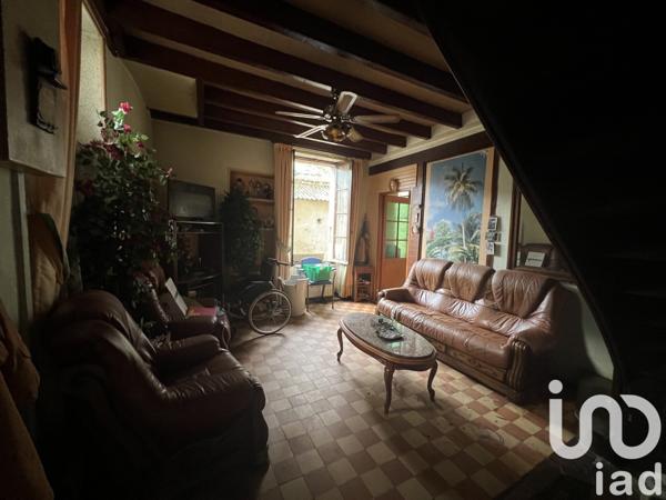 Maison de ville 8 pièces de 170 m² à Ruelle-sur-Touvre (16600)