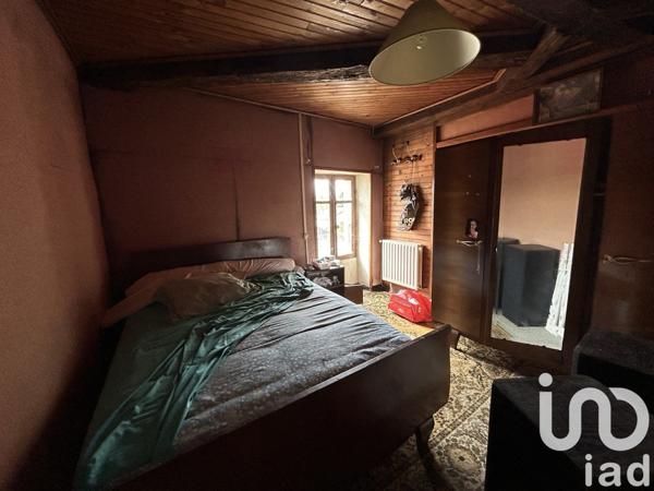 Maison de ville 8 pièces de 170 m² à Ruelle-sur-Touvre (16600)