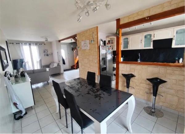 Maison à PERSAN, 95340 - 5 pièces 81m²