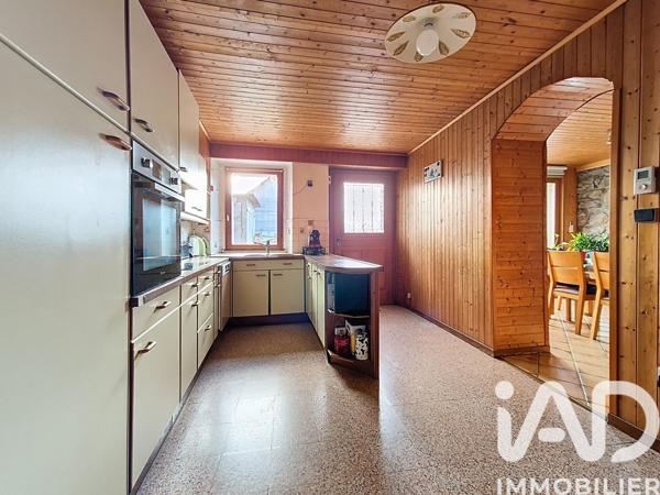 Maison à vendre 5 pièces 174 m² Contamine-sur-Arve