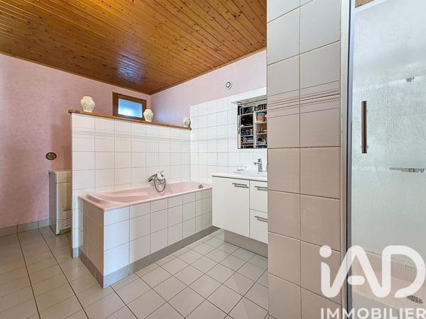 Maison à vendre 5 pièces 174 m² Contamine-sur-Arve