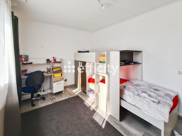 Maison 5 pièces - 126 m² Exclusivité efficity