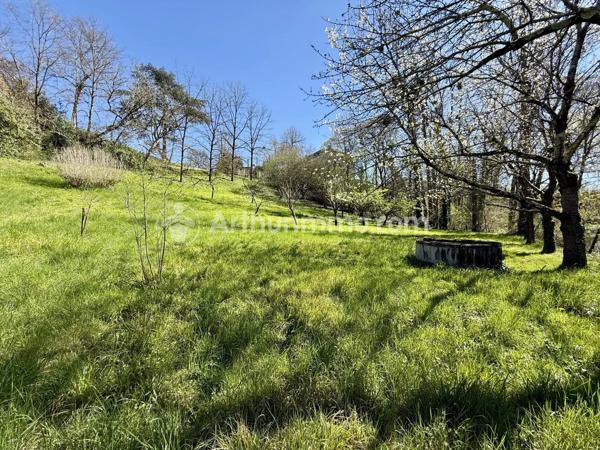 Vente                                                      Maison
                        
                     4 pièces                      95 m2                     à Briatexte