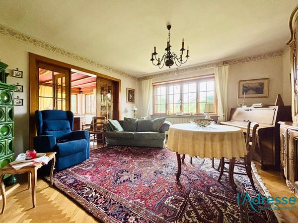 Maison 6 pièces 215 m² sur 11.09 ares