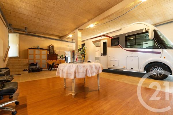 Maison à vendre  5 pièces - 208 m2 MONTAGNAC - 34