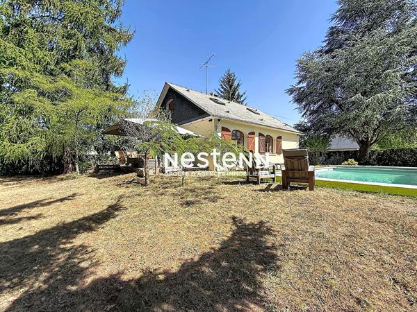 Coup de coeur à Monts : Maison familiale de 115 m² avec piscine chauffée sur plus de 1 500 m² de terrain