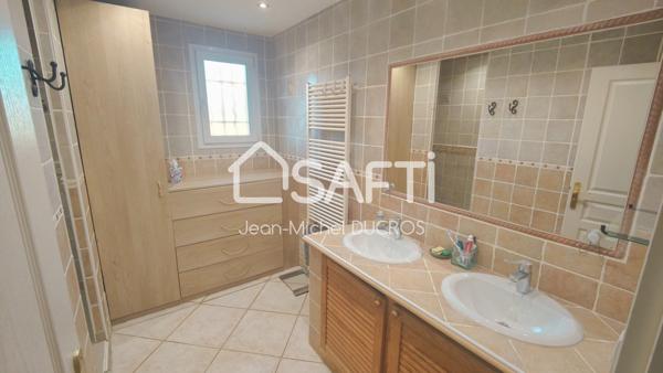 MAISON TYPE 5 SUR 770M² DE TERRAIN