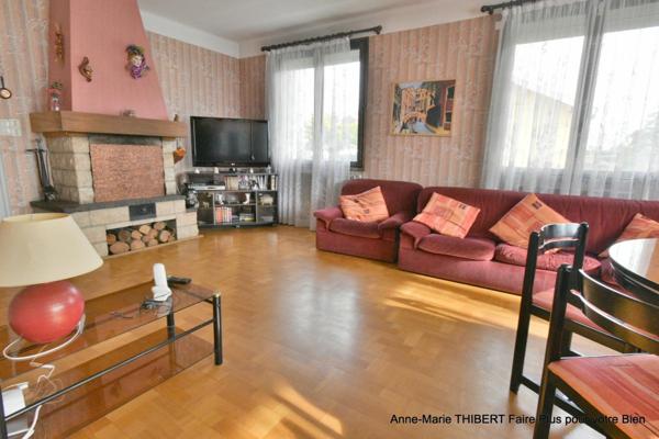 Maison à vendre 6 pièces BRON (69)