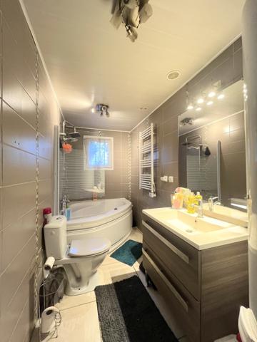 Maison 3 chambres et studio indépendant de 40m2