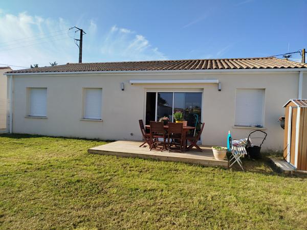 Maison Semussac 4 pièce(s) 99 m2