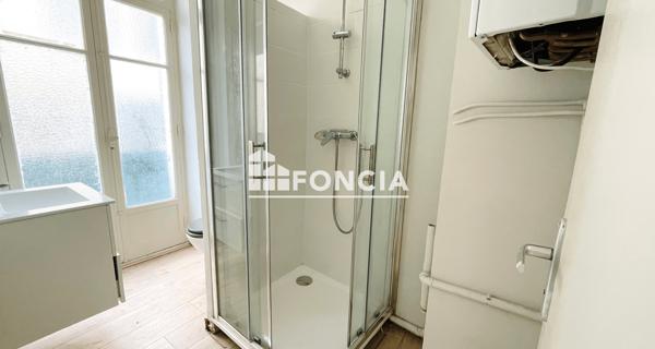 Location Appartement 2 pièces 33.22 m² - Toulon 83000