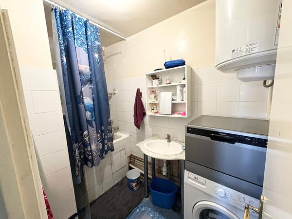 IDEAL INVESTISSEUR - Appartement 4 pièce(s) - vendu loué