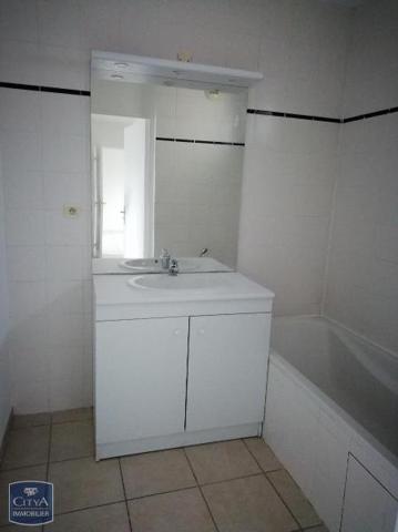 Appartement à louer 3 pièces 68.57m²