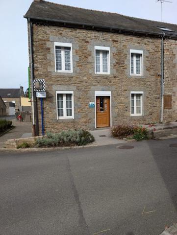 Maison mitoyenne 1 côté Plémet 110.40 m²