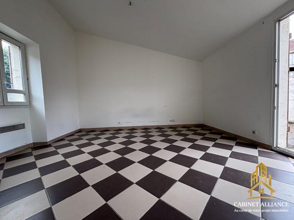 Maison à vendre à Nangis - 4 pièces avec 3 chambres