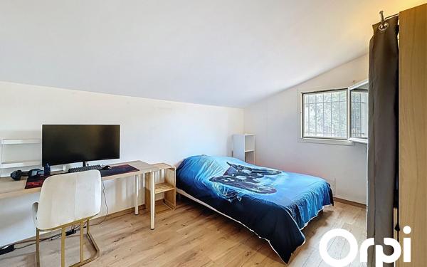 Maison à vendre    5 pièces •  Porto-Vecchio