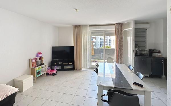 Appartement à vendre    3 pièces • 63 m2 Avignon