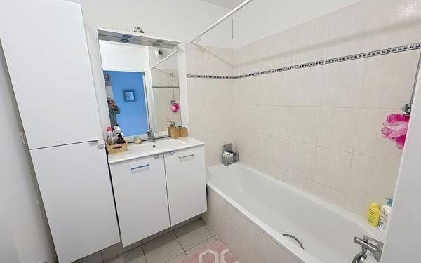 Appartement à vendre    3 pièces • 63 m2 Avignon