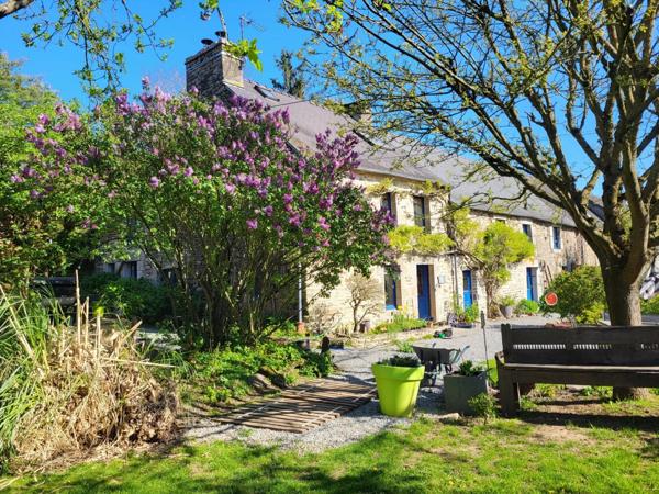 Vente Maison 10 pièces 280 m2 à La Grée-Saint-Laurent