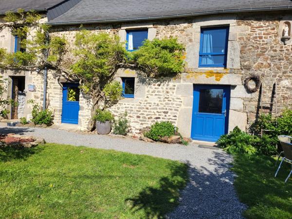 Vente Maison 10 pièces 280 m2 à La Grée-Saint-Laurent