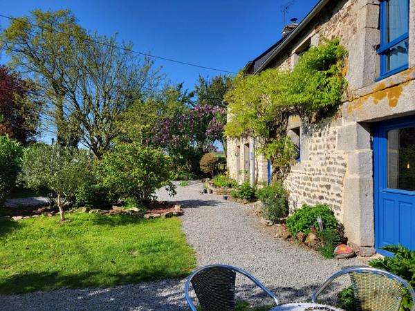 Vente Maison 10 pièces 280 m2 à La Grée-Saint-Laurent