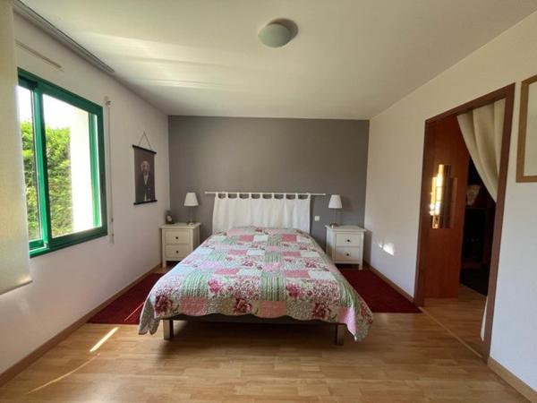 Maison de plain pied 4 chambres: 150m des commerces