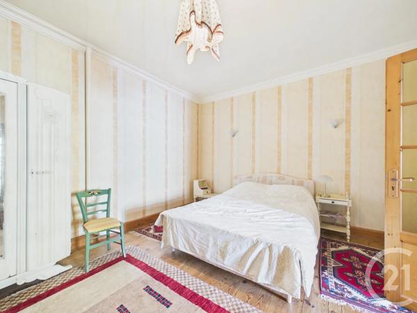 Maison à vendre  8 pièces - 194 m 2   CHARTRES  - 28