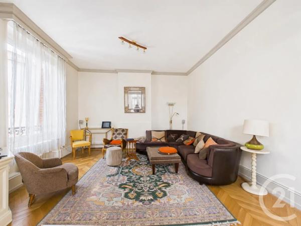 Maison à vendre  8 pièces - 194 m 2   CHARTRES  - 28
