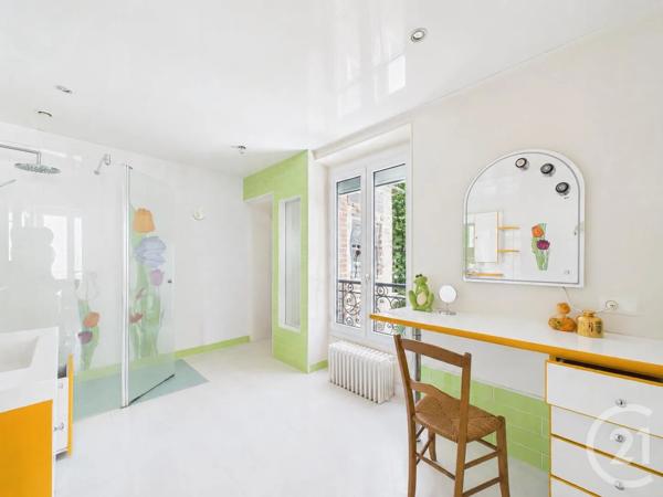 Maison à vendre  8 pièces - 194 m 2   CHARTRES  - 28