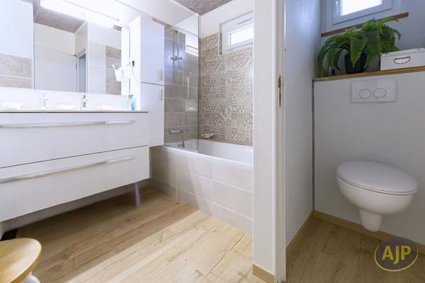 Vente maison Le Taillan Medoc : 390 000 € - AJP Immobilier Libourne