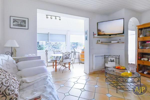 Vente maison Le Taillan Medoc : 390 000 € - AJP Immobilier Libourne