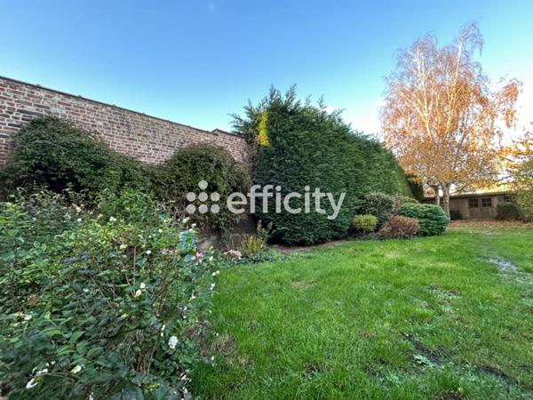 Maison 8 pièces - 210 m² Exclusivité efficity