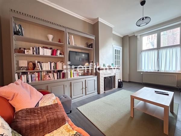 Maison 8 pièces - 210 m² Exclusivité efficity