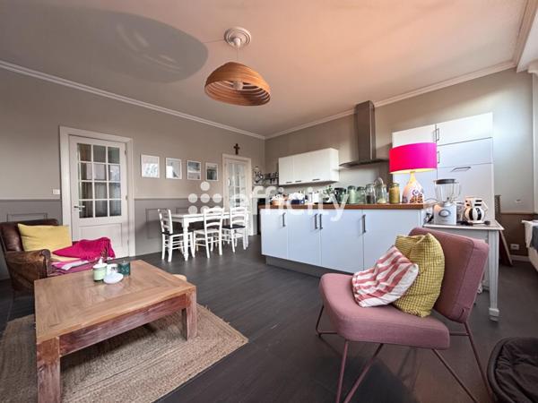 Maison 8 pièces - 210 m² Exclusivité efficity