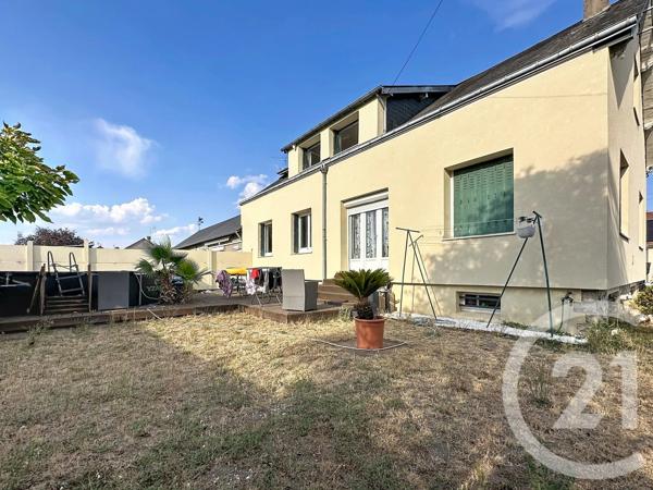 Maison à vendre  6 pièces - 146 m 2   CHATEAUNEUF SUR LOIRE  - 45