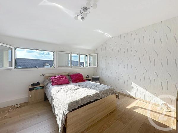 Maison à vendre  6 pièces - 146 m 2   CHATEAUNEUF SUR LOIRE  - 45
