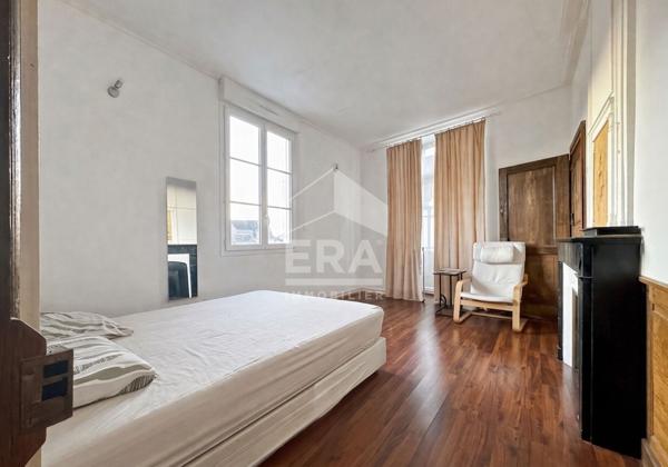 Immeuble de rapport Laval 7 pièce(s) 136 m2