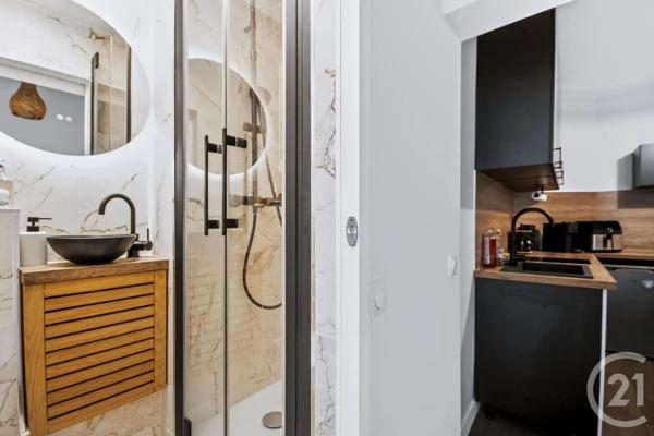 Appartement F2 à vendre  2 pièces - 21 m 2   PARIS  - 75010