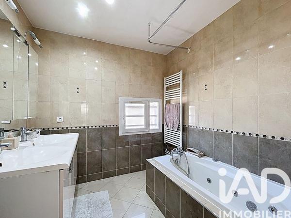 Maison à vendre 6 pièces 157 m² Aulnay-sous-Bois