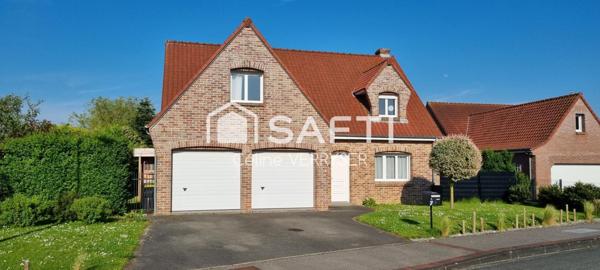 MAISON INDIVIDUELLE 4 CHAMBRES PISCINE ET DOUBLE GARAGE