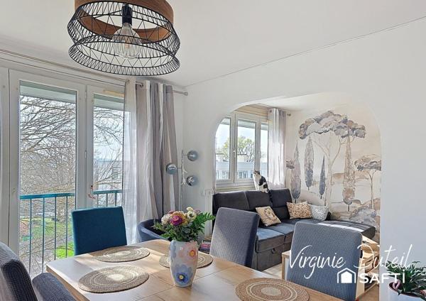 Dernier étage – 5 pièces lumineux de 82 m² – 3 chambres – Résidence verdoyante avec parking