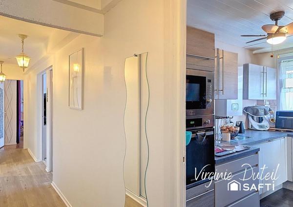 Dernier étage – 5 pièces lumineux de 82 m² – 3 chambres – Résidence verdoyante avec parking